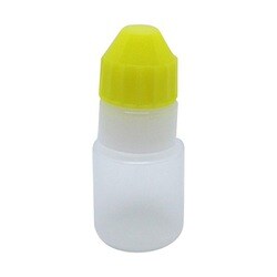 点滴容器フレッシュ1号（未滅菌） 本体：白キャップ：黄 5cc（100ポンイリ）