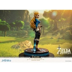 未開封 ゼルダの伝説　ブレスオブザワイルド／ゼルダ10インチPVCスタチュー ゼルダの伝説 ブレス オブ ザ ワイルド/ リンク 10インチ PVC