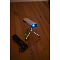 （未使用）アントレックス ミニプロジェクター120068　Android搭載 アントレックス】120068 ミニプロジェクター シルバー