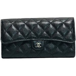 AP0241 Y01588 C3906 [フラップウォレット キャビアスキン シルバー金具]