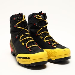 ヨドバシ.com - スポルティバ LA SPORTIVA エクイリビウム ST GTX