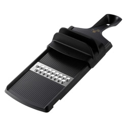 関孫六 コンパクト 千切り器  指ガード付き DH3351