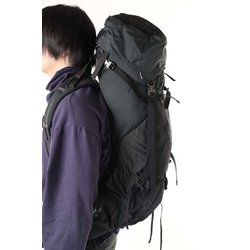 ヨドバシ.com - オスプレー Osprey イーサー55 OS50084 001 ブラック L