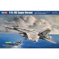 85812 F/A-18E スーパーホーネット [1/48スケール プラモデル]