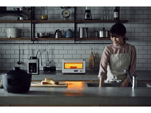 シロカ siroca すばやきトースター ST-2D351(K) ブラック Amazon | シロカ すばやきトースター [90秒で極上トースト/炎風