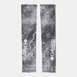 ヨドバシ Com コロンビア Columbia フリーザーゼロアームスリーブ Freezer Zero Arm Sleeves Su9090 013 Black Real Tree Mako L Xlサイズ アウトドア アームカバー 通販 全品無料配達