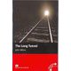 Macmillan Readers Beginner Long Tunnel without Audio CD [洋書ELT]