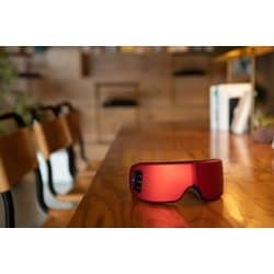 NIPLUX(ニプラックス) EYE RELAX レッド NP-ER20R NIPLUX公式店】NIPLUX EYE RELAX│加圧と温熱で目元じんわ～り