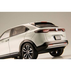 ホンダ ヴェゼル 1/43 サンライトホワイト ミニカー HJ431002SW Amazon | HJ43 1/43 ホンダ ヴェゼル (2021) プレミアムサン