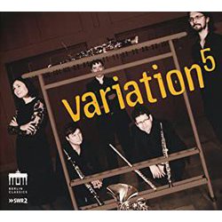 20世紀の作曲家による管楽アンサンブル集 ヴァリエーション5 BC-0300974 [クラシックCD 輸入盤]