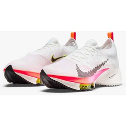 ヨドバシ.com - ナイキ NIKE エア ズーム テンポ ネクスト％ フライ