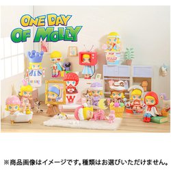 One Day of Molly モリー芸術時間　フィギュア POPMART One Day of Molly モリー芸術時間 フィギュア - メルカリ