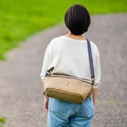 LECCEII（レッチェ） ショルダートート カーキ AOC-LC2ST KH