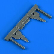 QIC72660 1/72 ディティールアップパーツ La-5 着陸装置カバー （クリアープロップ用） [プラモデル用パーツ]