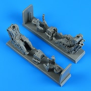 ARB320156 1/32 ミリタリーフィギュア ソ連 Su-25 UB 練習生＆教官 2体入 w/射出座席 （トランぺッター用） [組立式プラスチックモデル]