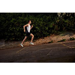 On オンクラウドストラトス メンズシューズ ランニング フィットネス メンズ Amazon | [オン] ランニングシューズ クラウドX メンズ | ランニング