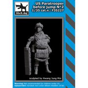 HAUF35227 1/35 ミリタリーフィギュア 米軍 落下傘兵 降下前 No.2 [組立式プラスチックモデル]