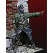 DMF35048 1/35 レジン製ミリタリーフィギュア WW II ドイツ武装親衛隊士官 止まれ！ [組立式プラスチックモデル]