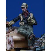 DMF35062 1/35 レジン製ミリタリーフィギュア WW II ドイツ戦車搭乗員 パイプを嗜む [組立式プラスチックモデル]