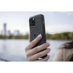 iPhone 13 Pro Gold 512GB +ピークデザインケース Amazon.com: Peak Design Mobile Everyday Loop Phone Case for