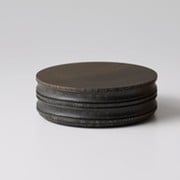 日本製 TSUMUGI 食器 丸重 (M) (食卓・蓋付小物入れ) ブラック レンジ・食洗機不可 ギフト箱入り