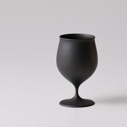 日本製 TOHKA 食器 酒杯 穏 ブラック レンジ・食洗機不可 ギフト箱入り