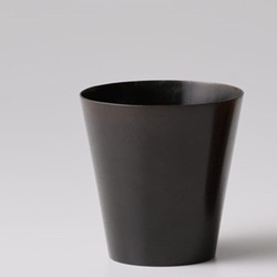 日本製 うすびき 食器 カップ[M] 黒拭漆 レンジ・食洗機不可 ギフト箱入り