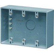 PVR-0T [3ケ用露出スイッチボックス コネクタ無・穴無]