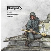 WWII ドイツ擲弾兵1943～45 （1） パンツァーファーストを持つ跨乗兵 [1/35 レジン製ミリタリーフィギュア]
