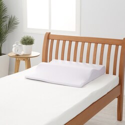 Amazon｜西川 ピロー・プレミオーラ 63×63cm ワイドサイズの低
