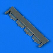 QIC32282 1/32 ディティールアップパーツ 現用軍用機ミラー 4個入 [プラモデル用パーツ]
