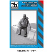 HAUF32135 1/32 ミリタリーフィギュア アメリカ陸軍航空軍 戦闘機パイロット 1940～45年 No.1 [組立式プラスチックモデル]