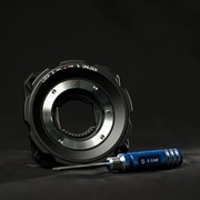 Z CAM E2 MFT 交換用マウント(アクティブロック) EM105