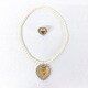 Q3350 [minacute アクセサリーセット リング・ネックレス イエロー]