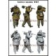 EM-35211 1/35 レジン製ミリタリーフィギュア 1/35 WWII ドイツ予備弾薬を運ぶ冬季装備の歩兵 ハリコフ1943 [組立式プラスチックモデル]