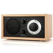 テーブルラジオ オーク/ブラック Model One BT Oak/Black