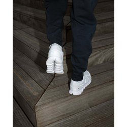 On ランニングシューズ　Cloud 5 ホワイト　２６cm ON オン Cloud 5 クラウド5 ALL WHITE オールホワイト WOMEN
