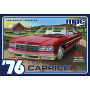 MPC963 1/25 カーモデルシリーズ 1976 シボレー カプリス トレーラー付き 3in1 [1/25 プラモデル]