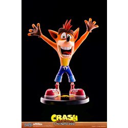 クラッシュバンディクー4 ビッグサイズフィギュア スタンド 海外限定 Amazon | クラッシュ・バンディクーレーシング ブッとびニトロ