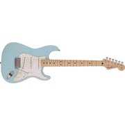エレキギター Made in Japan Junior Collection Stratocaster, Maple Fingerboard, Satin Daphne Blue