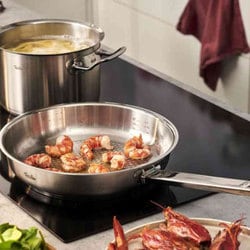 最安値！Fissler　フィスラー　オリジナル　プロフィ　コレクション　24cm 楽天市場】【公式】 フィスラー フライパン 24cm オリジナル