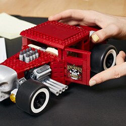 メガコンストラックス x ホットウィール ボーンシェイカー 赤色 Amazon.co.jp: ホットウィール(Hot Wheels) モンスタートラック