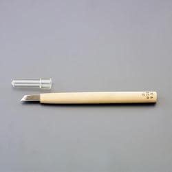 9.0mm 彫刻刀（安来鋼/キワ型左） EA588MK-9