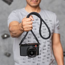 ヨドバシ.com - COOPH クーフ Leica Rope Strap Black 126cm 通販 