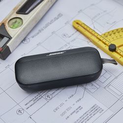 ヨドバシ.com - ボーズ BOSE SoundLink Flex Bluetooth speaker Black