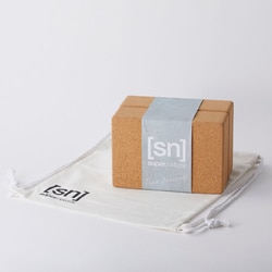 Halfmoon ヨガ　ナチュラルコルク1個 定価17795円 Halfmoon ヨガ ナチュラルコルク 定価17795円