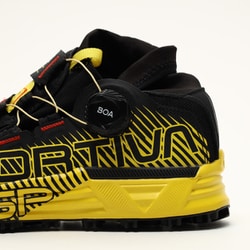 ヨドバシ.com - スポルティバ LA SPORTIVA サイクロン CYKLON ヨドバシ.com - スポルティバ LA SPORTIVA サイクロン CYKLON