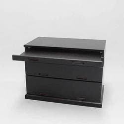 オスマック 仏壇キャビネット 62×35×45cm 天然木桐材のモダン仏壇キャビネット DFCX-6245BR ブラウン : オスマック(OSMAC) 仏壇キャビネット モダン 幅62×奥行35×高さ45cm 収納付 供物台 供養台 天然木桐製  ブラウン DFCX-6245BR : 楽器・音響機器