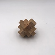 KUMUZ 木製立体パズル ランバスポッド [立体パズル]
