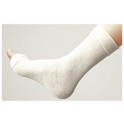11003 [シグマックスストッキネット 3号 （7.6cm×23m）1巻]